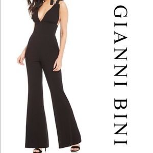 Black Sexy Jumpsuit !